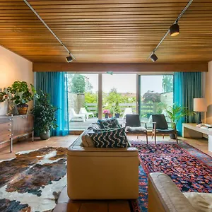 Vintage Duplex In Apartment