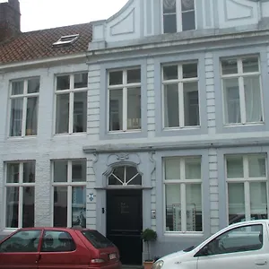 Brugge's House Of Friends Homestay
