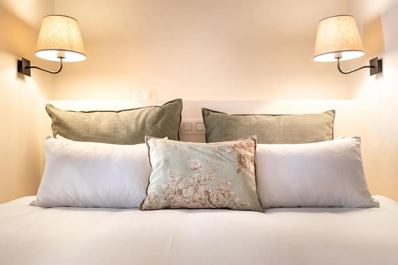 De Tuilerieen - Small Luxury Hotels Of The World Brujas
